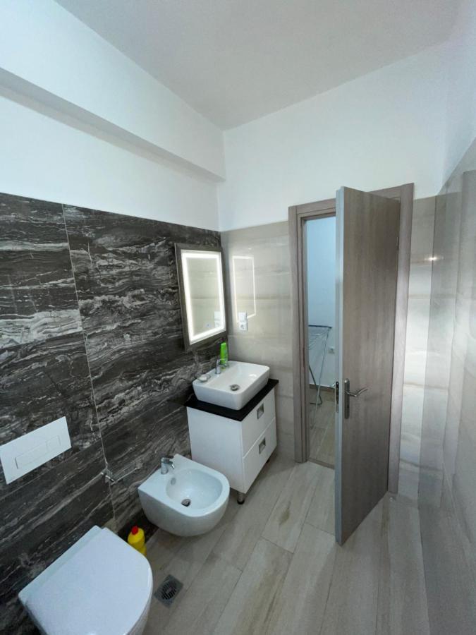 Garden Villa Apartments Sarandë Exterior foto